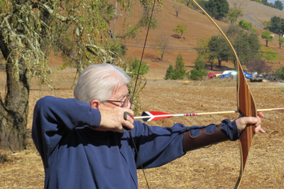 traditional archery equipment